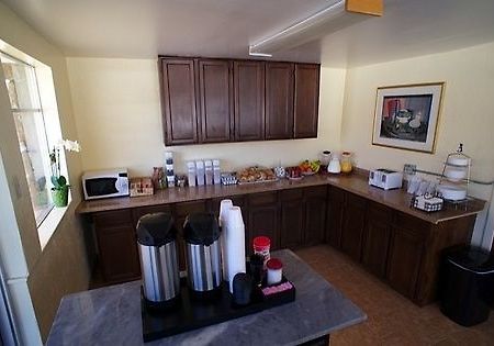 קנון סיטי Parkview Inn Motel מראה חיצוני תמונה