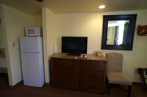 קנון סיטי Parkview Inn Motel מראה חיצוני תמונה